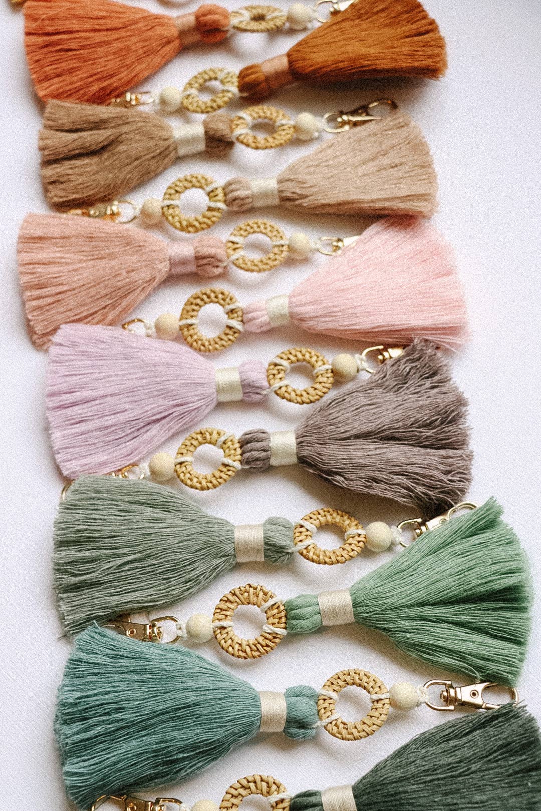 Rattan Essential Oil Keychain Diffuser - Tassel Keychain